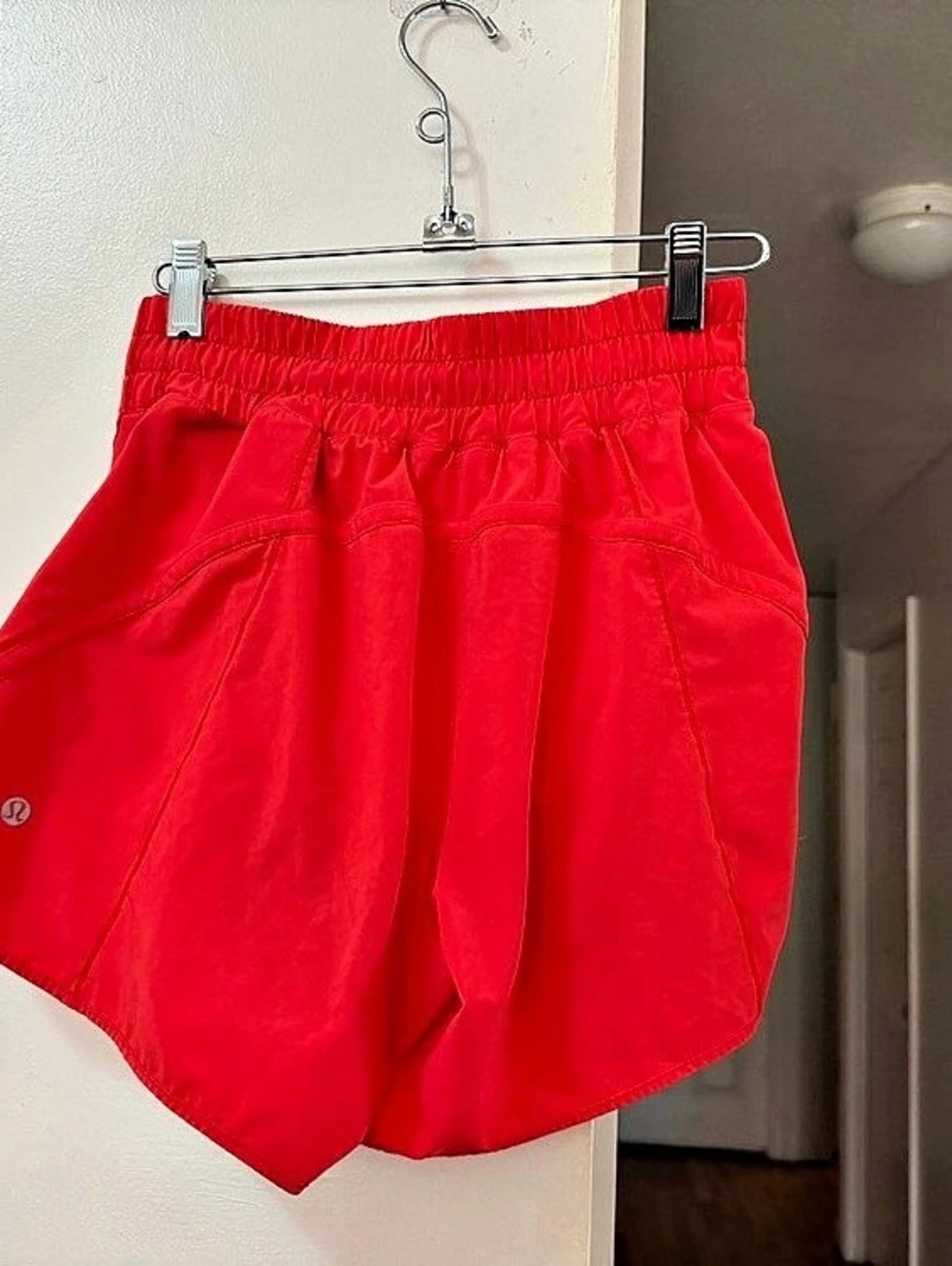 Lululemon Track That Mid-Rise Lined Short 5" Shorts Red Size 6